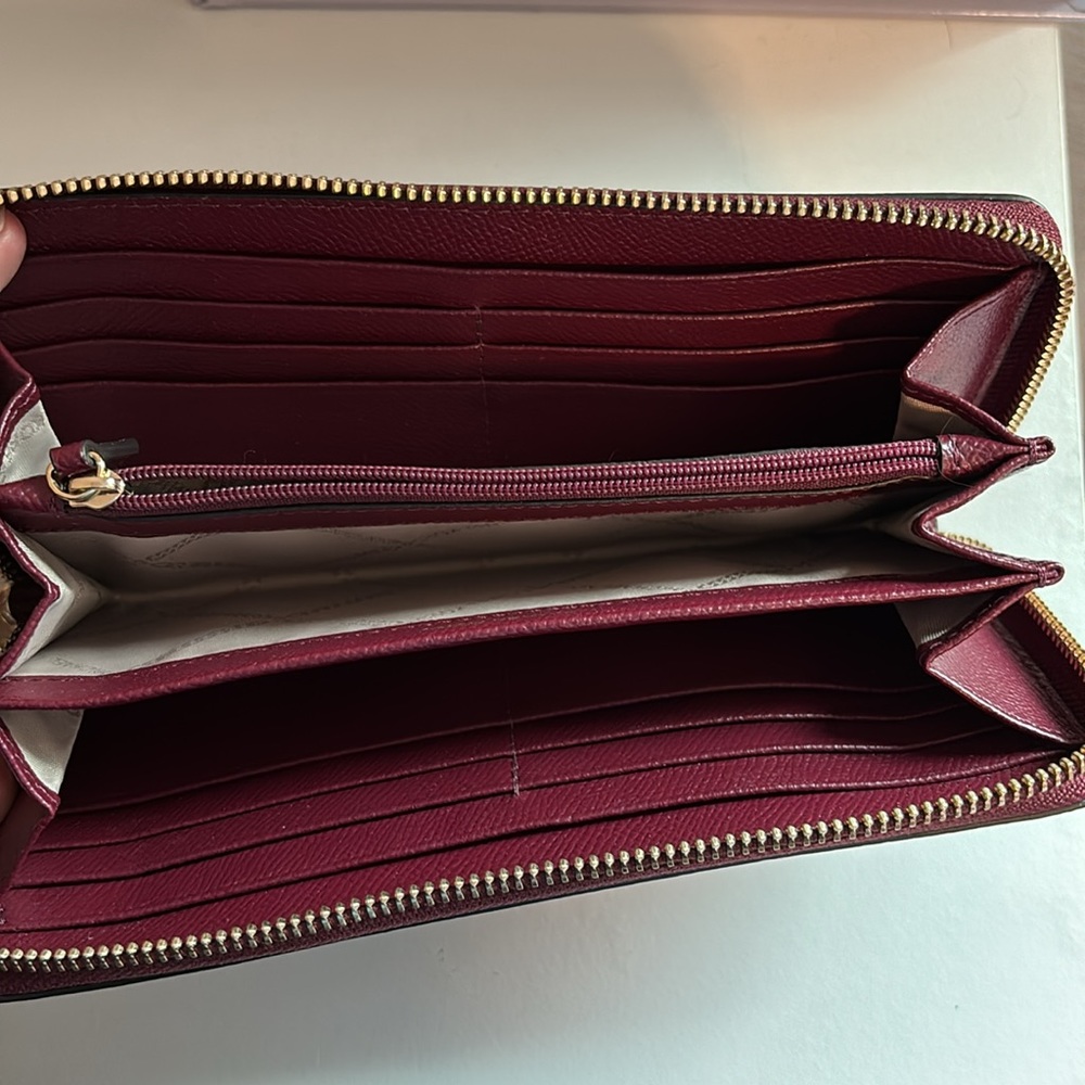 Wallet - Picture 3 of 3